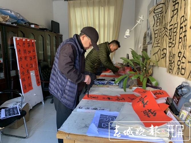 春節(jié)玩場(chǎng)“云上”麗江陪你過大年： 品非遺、送年禮、逛展覽（麗江市文旅局供圖）