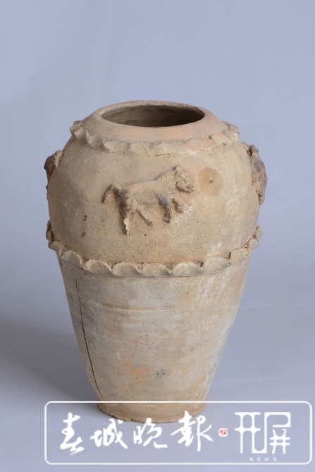 春節(jié)玩場(chǎng)“云上”麗江陪你過大年： 品非遺、送年禮、逛展覽（麗江市文旅局供圖）