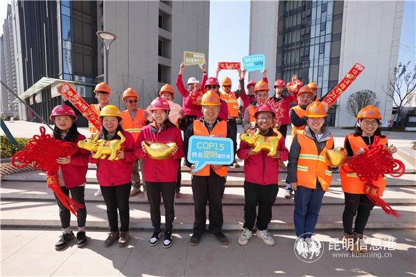 黃楠杰和他的同事們