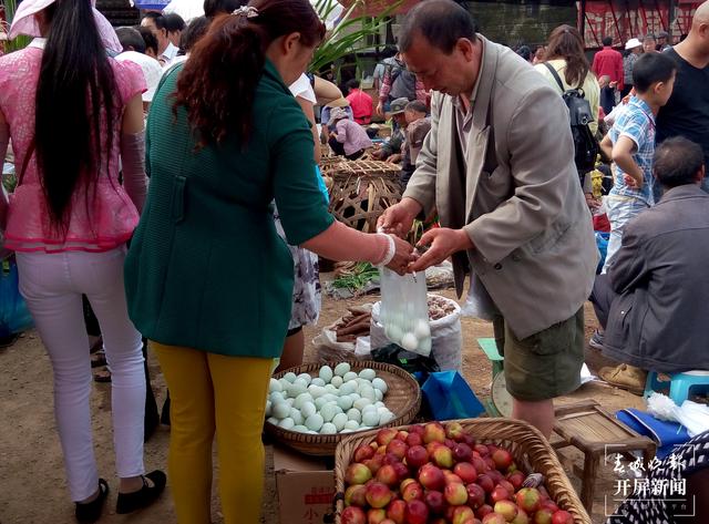 野gai子系列 | 搖號一般的“鄉(xiāng)街子”，去富民逛一逛（春城晚報(bào)-開屏新聞?dòng)浾?張?zhí)镱?文 富民縣融媒體中心供圖