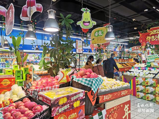 超市、菜市場(chǎng)（春城晚報(bào)-開(kāi)屏新聞?dòng)浾?李賽 攝）