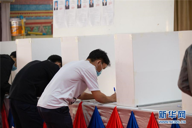 1127122446_16139229872341n 1127122446_16139229872341n