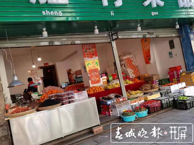 你準(zhǔn)備好了嗎？打工人！昆明開年街邊小店復(fù)工忙，務(wù)工人員返昆催生租房熱