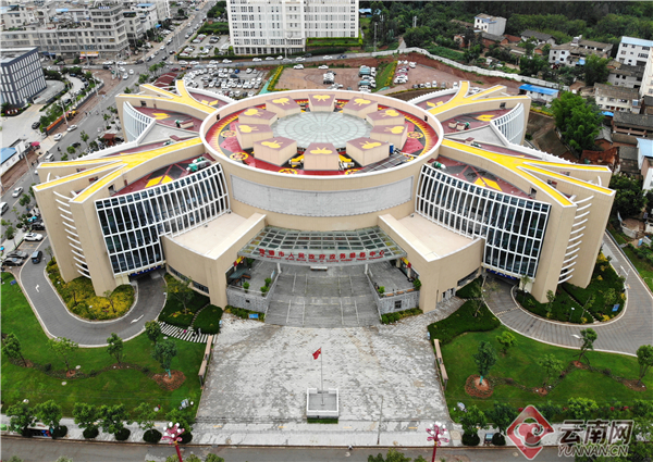 00303364805_24c8a48f 00303364805_24c8a48f