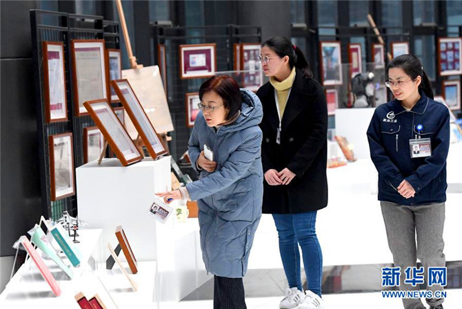 1127168125_16148435278031n12