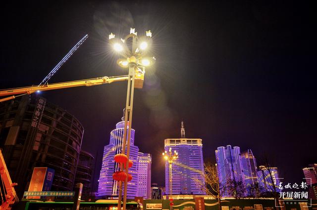 昆明夜景(龍宇丹 攝)