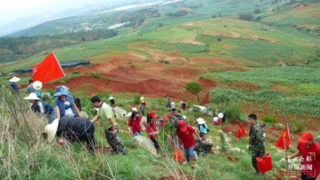 云南厚植生態(tài)底色，40年來(lái)累計(jì)義務(wù)植樹(shù)43.26億株