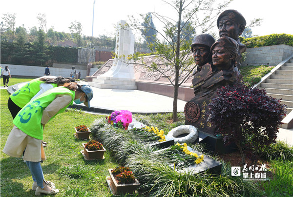 PW75Ee5s8Z PW75Ee5s8Z