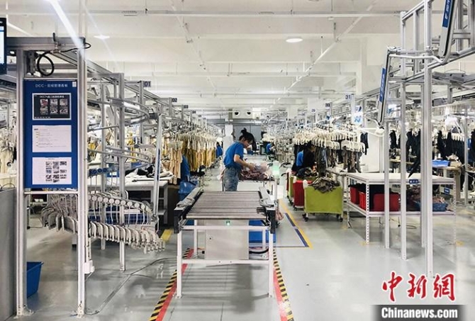 資料圖:智能制造業(yè)工廠。<a target='_blank' href='http://www.chinanews.com/'>中新社</a>記者 魏晞 攝 資料圖:智能制造業(yè)工廠。<a target='_blank' href='http://www.chinanews.com/'>中新社</a>記者 魏晞 攝