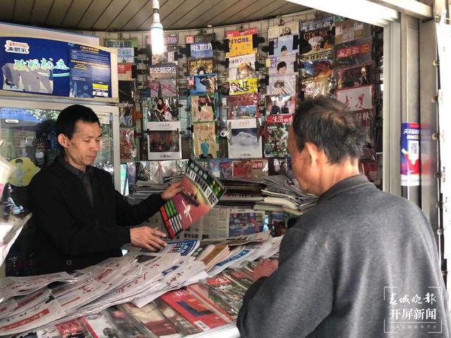 昆明街頭的亭棚(春城晚報-開屏新聞記者 羅宗偉 攝)