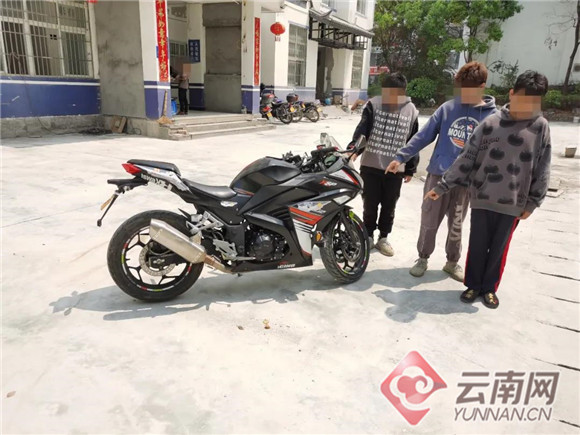 00303551051_b0c5ef85 00303551051_b0c5ef85