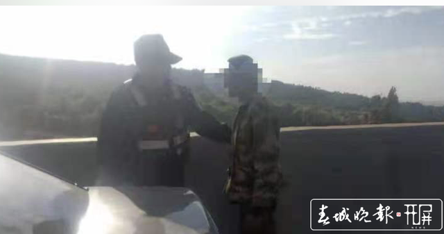 醉漢誤入高速路，迷迷糊糊轉(zhuǎn)了3小時(shí)，還好遇到好心人報(bào)警