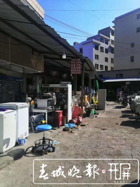 近半商鋪閉店，村民已領(lǐng)補(bǔ)償款……昆明這個(gè)城中村拆遷了 春城晚報(bào)-開屏新聞?dòng)浾?阿芳