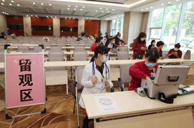 預(yù)約人數(shù)滿500 西山區(qū)可送疫苗上門(mén)服務(wù)（云南日?qǐng)?bào) 楊錚）