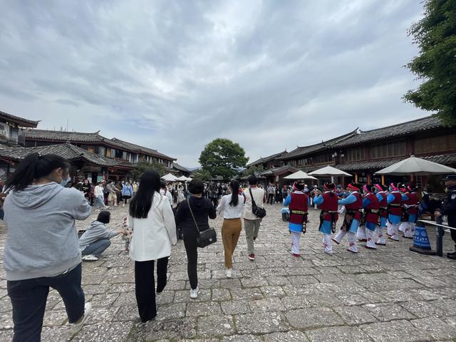 202105021040128GM7T9