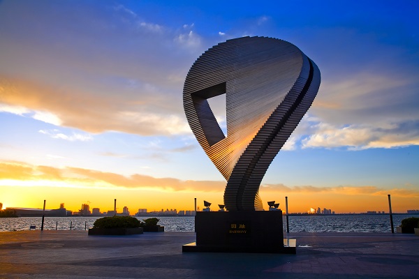 圓融雕塑 陳雨禾攝