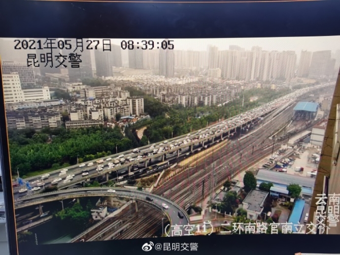 67640903gy1gqwoww0pnpj22tc240u0y