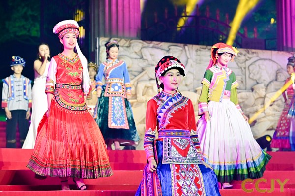 48dfdac781cca0d571640c0f80357ff