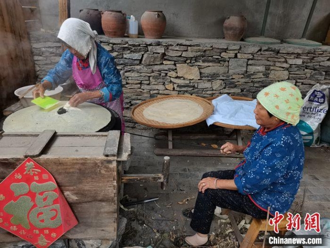 點(diǎn)擊進(jìn)入下一頁