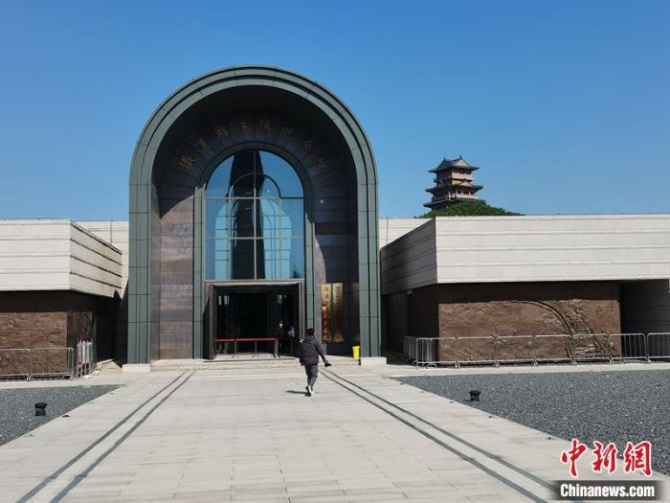 點(diǎn)擊進(jìn)入下一頁