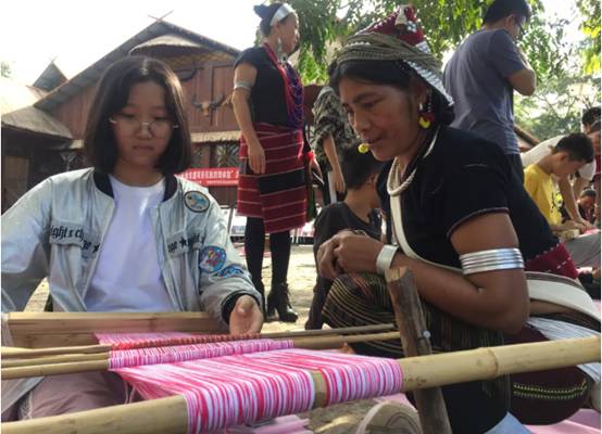 佤族織錦.jpg