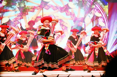 文化藝術(shù)：姹紫嫣紅春風(fēng)至，無(wú)邊光景一時(shí)新