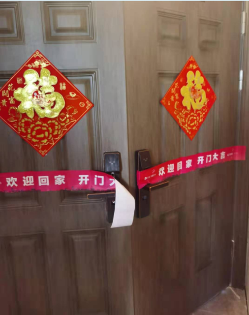 合同層高3米，現(xiàn)場(chǎng)變成2.9米！昆明這個(gè)小區(qū)50多位業(yè)主把開發(fā)商告上法庭 業(yè)主供圖