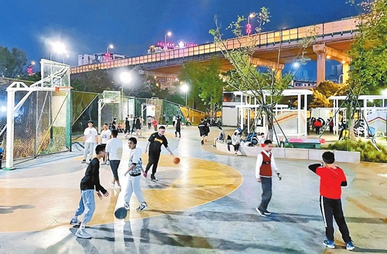 立交橋下打造文體活力空間 立交橋下打造文體活力空間