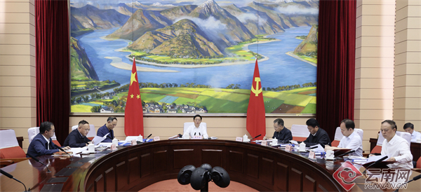 00303944026_7f33b3f7 00303944026_7f33b3f7