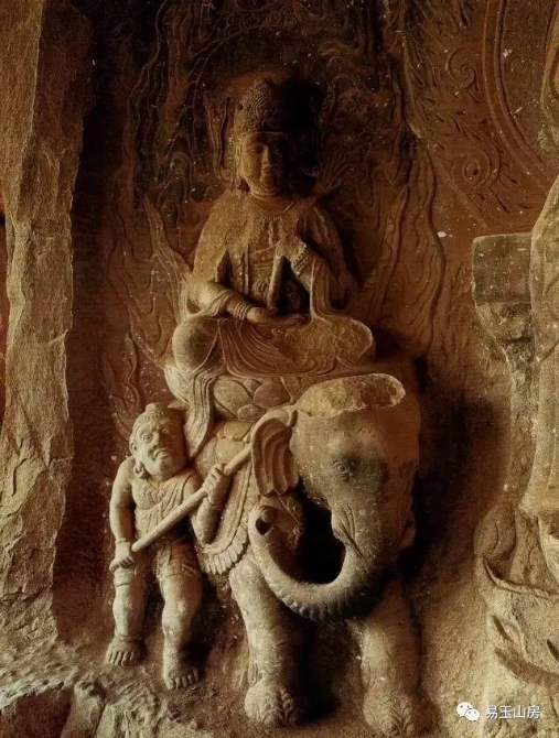 640.webp (1) 640.webp (1)