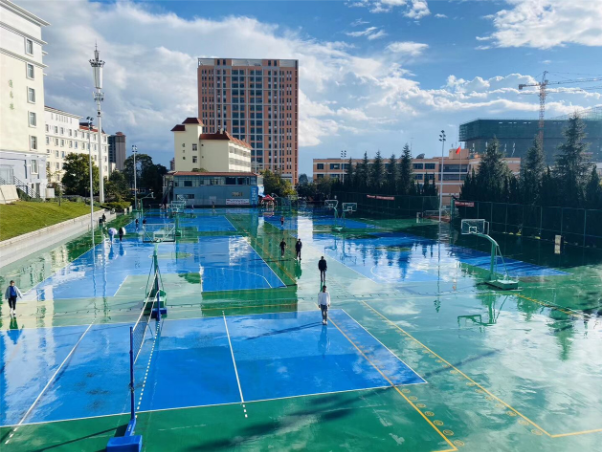 10籃球場 10籃球場