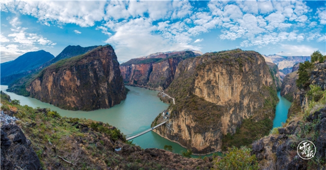 筑牢生態(tài)安全屏障 共建生態(tài)美麗云南(分離(10604349)-20210629103926.jpg