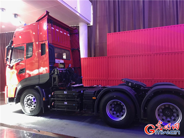 【強國中堅 高質量發(fā)展看國企】發(fā)力新智造打造新引擎，中部國企轉型發(fā)展進行時