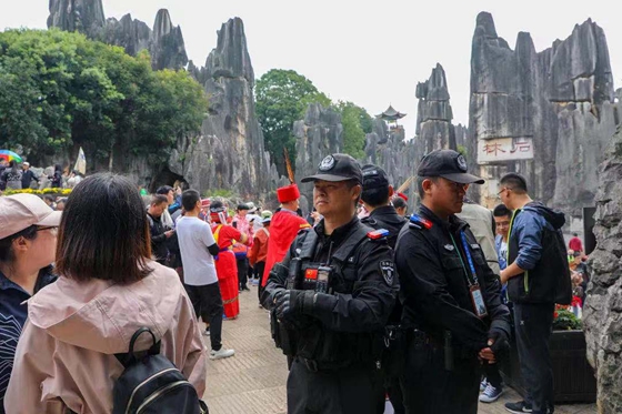 e4d04d76a4d4e5b566e3970a1e85581 e4d04d76a4d4e5b566e3970a1e85581