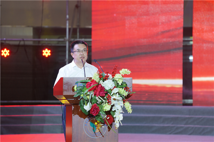 2.云南省教育廳職業(yè)教育與成人教育處處長(zhǎng)劉其勇為活動(dòng)致辭 