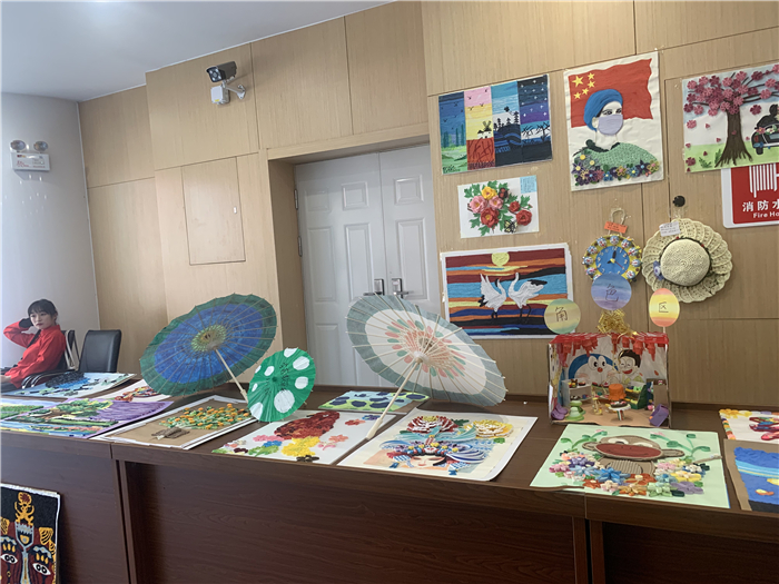 14.手工環(huán)創(chuàng)作品展