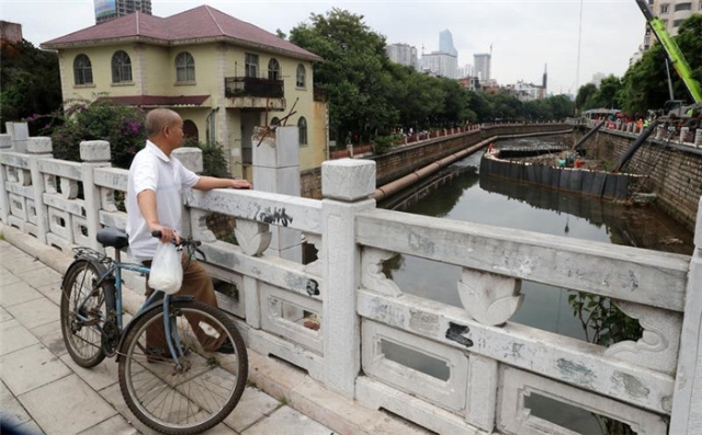 binary_middle (6).jpg code_ynrbab7e7d67-2a7d-44ca-9d2a-c52a2bf8da80.jpg