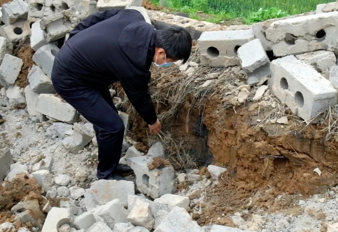 7f810b6602d047deb177de13af36b6e2