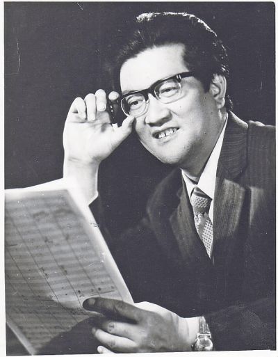 億萬人民縱情唱 改革開放贊歌揚 億萬人民縱情唱 改革開放贊歌揚