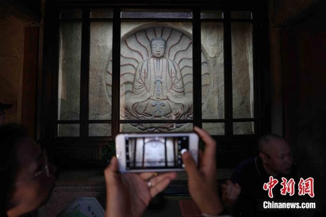 點(diǎn)擊進(jìn)入下一頁