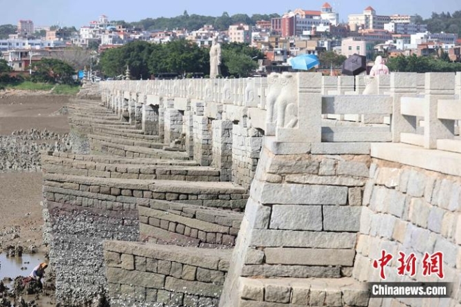 點(diǎn)擊進(jìn)入下一頁