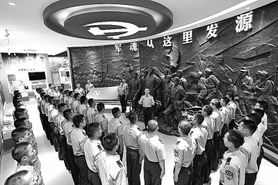 鐵心向黨戰(zhàn)旗紅——記陸軍第83集團軍某旅“紅一連”