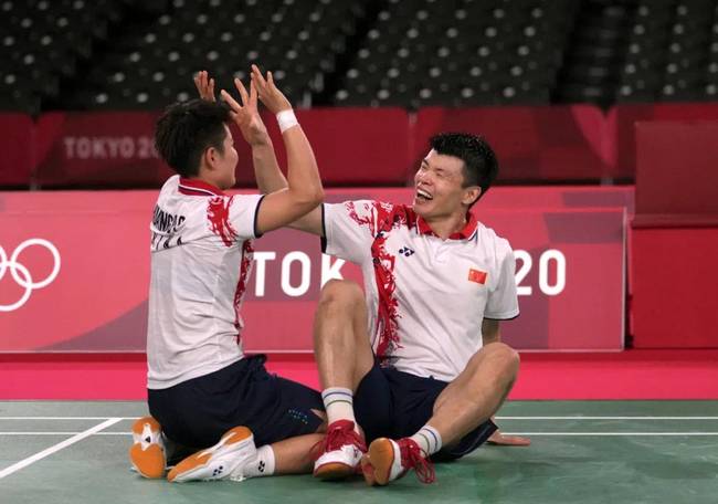 第十八金！強(qiáng)強(qiáng)對(duì)決！ 