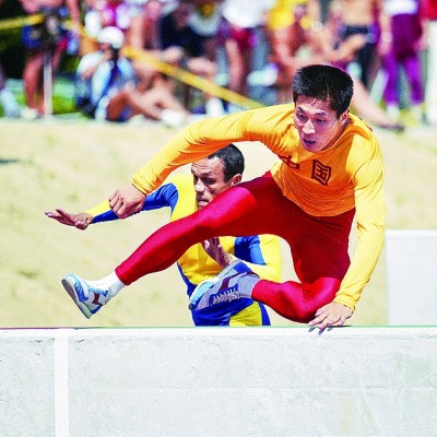 軍事與體育的視覺碰撞 軍事與體育的視覺碰撞