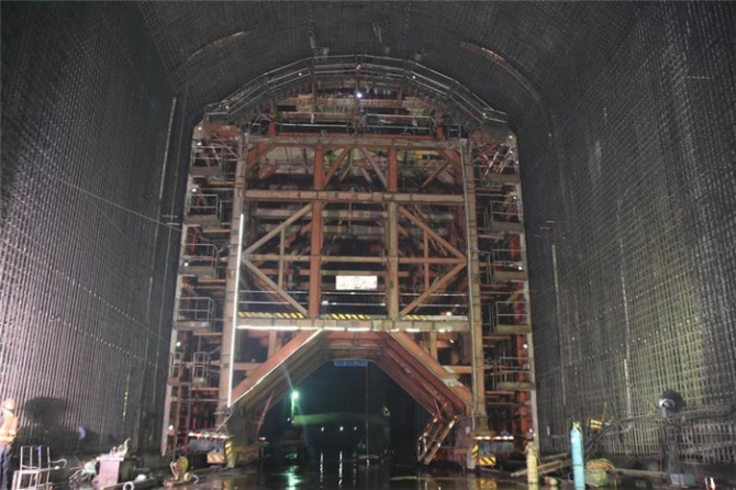 binary_middle (3).jpg