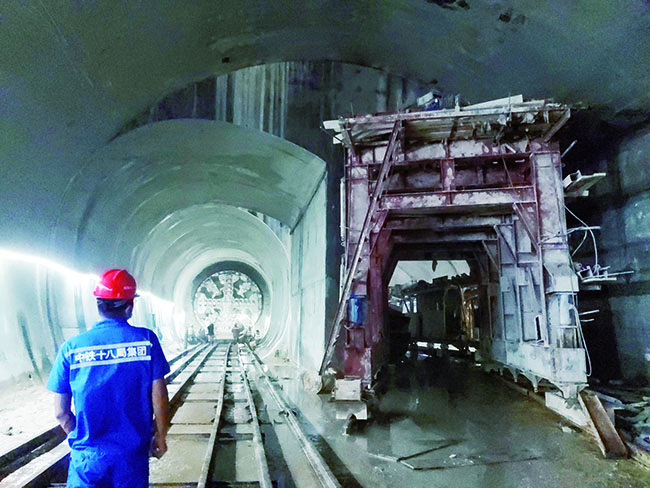 昆明地鐵5號線圓通公園站至翠湖站區(qū)間