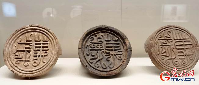 對襟款式、絲線編綴，揭秘兩千多年前南越王絲縷玉衣之謎