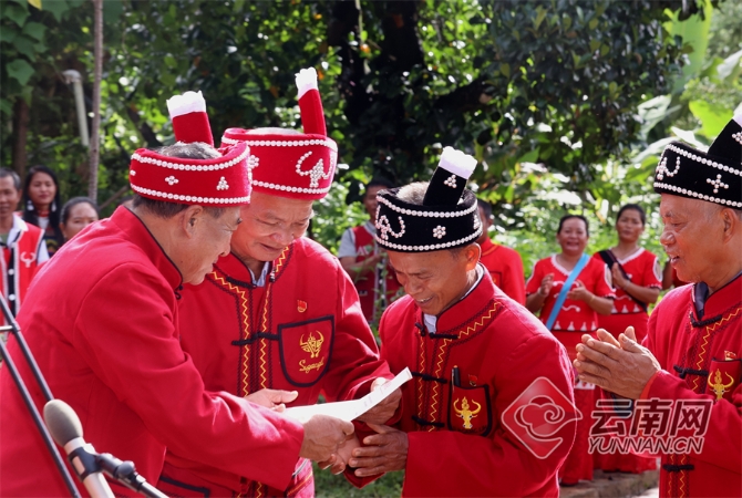 00304129662_bd99a9ab 00304129662_bd99a9ab