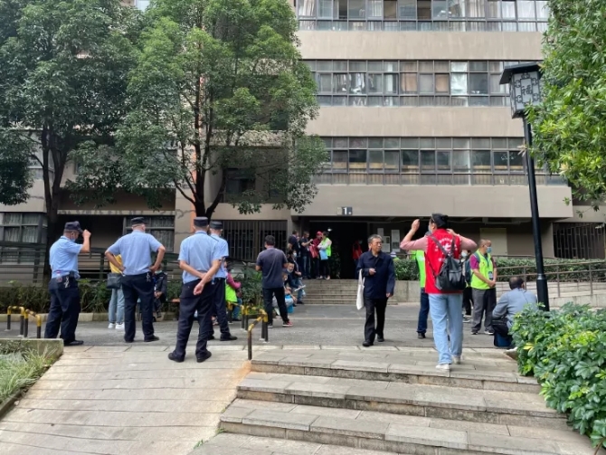 640.webp (10) 640.webp (10)