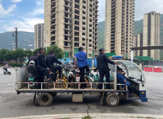 640.webp (2) 640.webp (2)